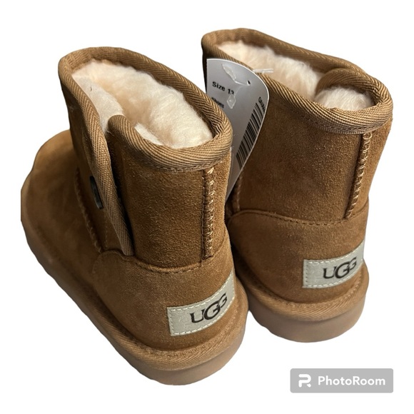 UGG Other - NWT! Chestnut short UGG boots  Sz 13